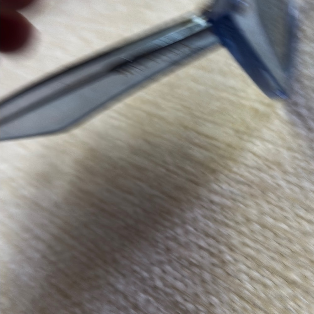 Blue Rectangular Sunglasses With Gradient Lenses - image 2